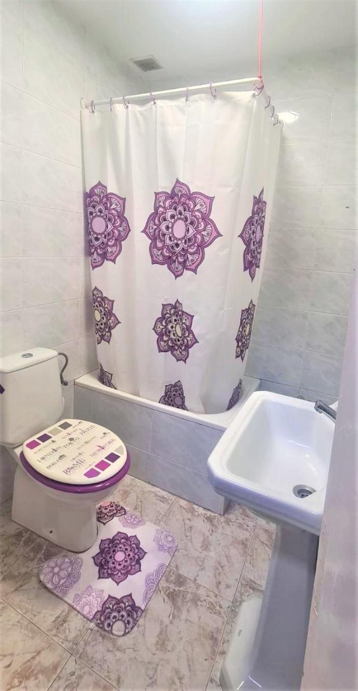 Habitacion En Centro De Ciudad Con Bano Compartido Pampeluna Zewnętrze zdjęcie